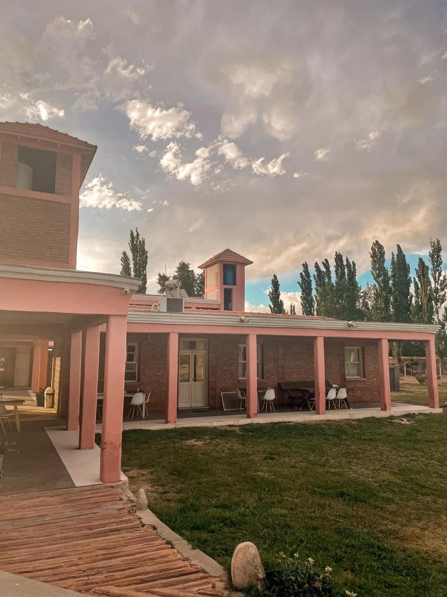 Posada Villa Pituil Barreal Exterior photo
